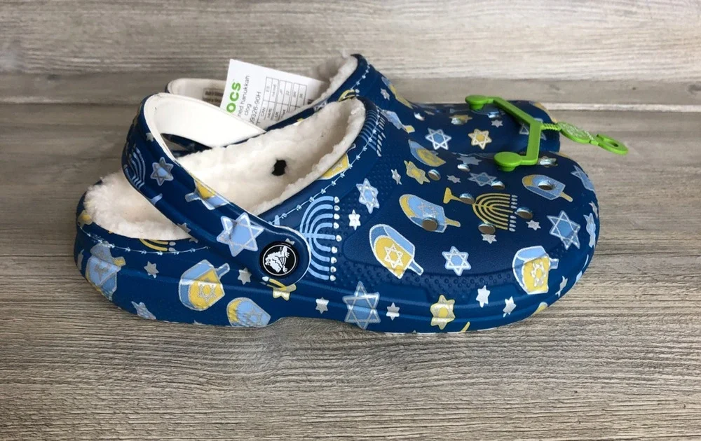 Crocs Classic Lined Holiday Clog Hanukkah 209326-90H Menorah Blue Star W 6 M 4